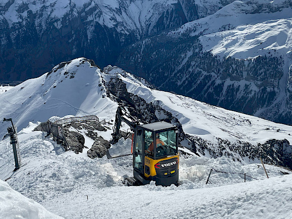 Volvo ECR25 Electric